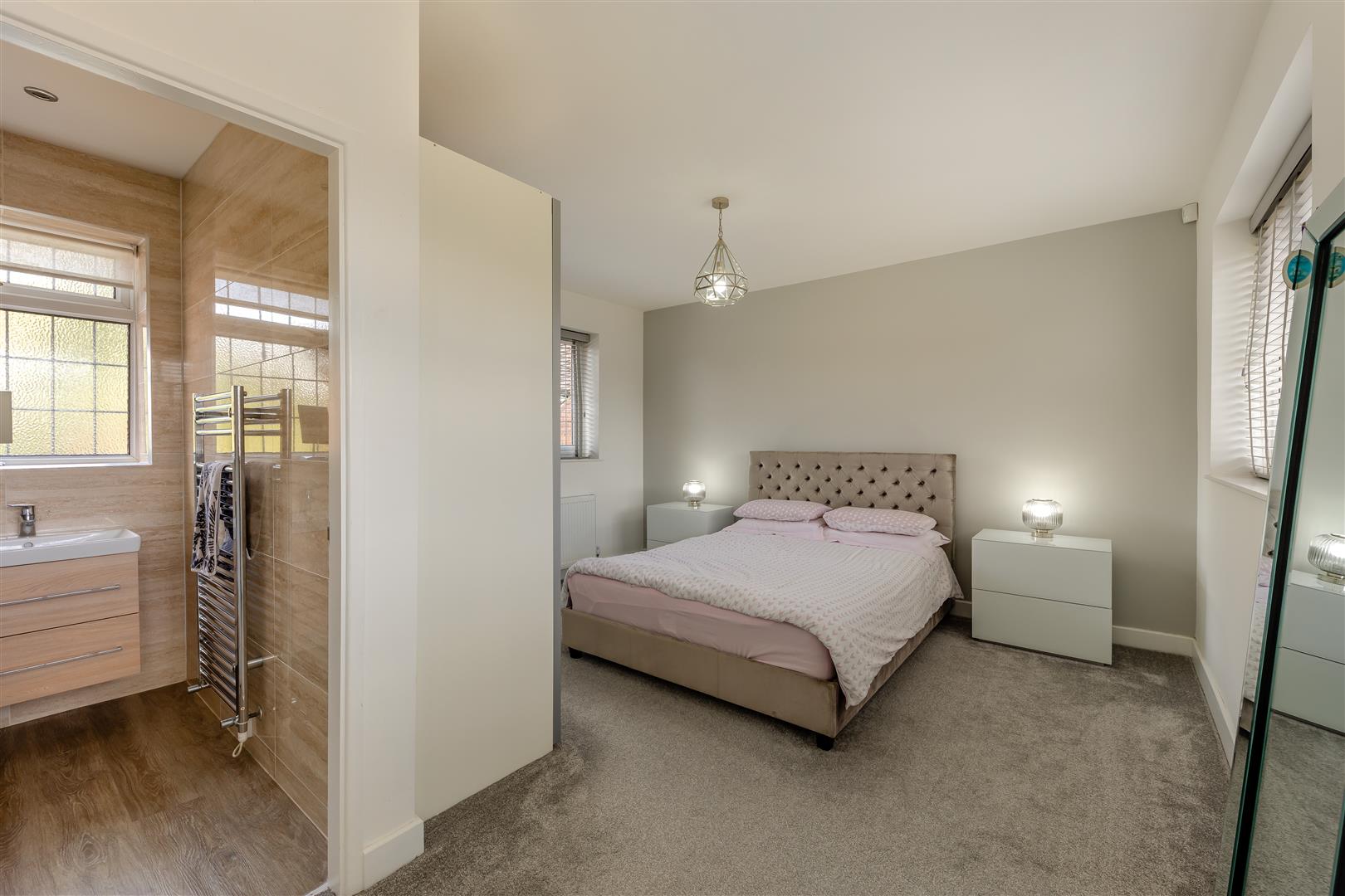 Jervis Crescent, Sutton Coldfield, B74 4PW Aston Knowles